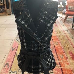 Gorgeous Cabi vest